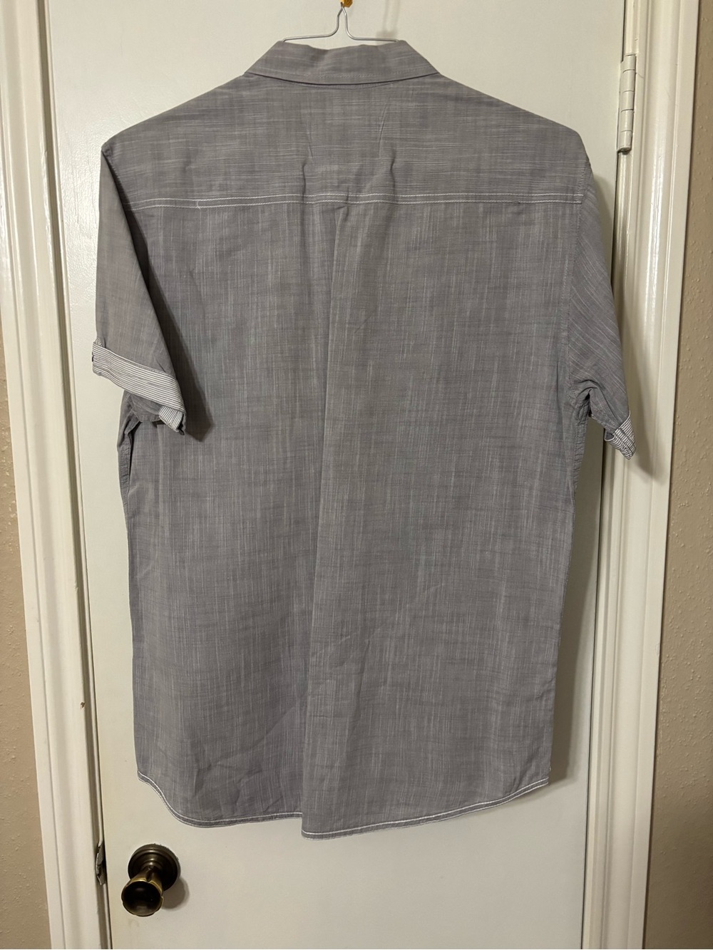 Marc Ecko Cut & Sew Gray Short Sleeve Snap Shirt - L - Picture 2 of 10